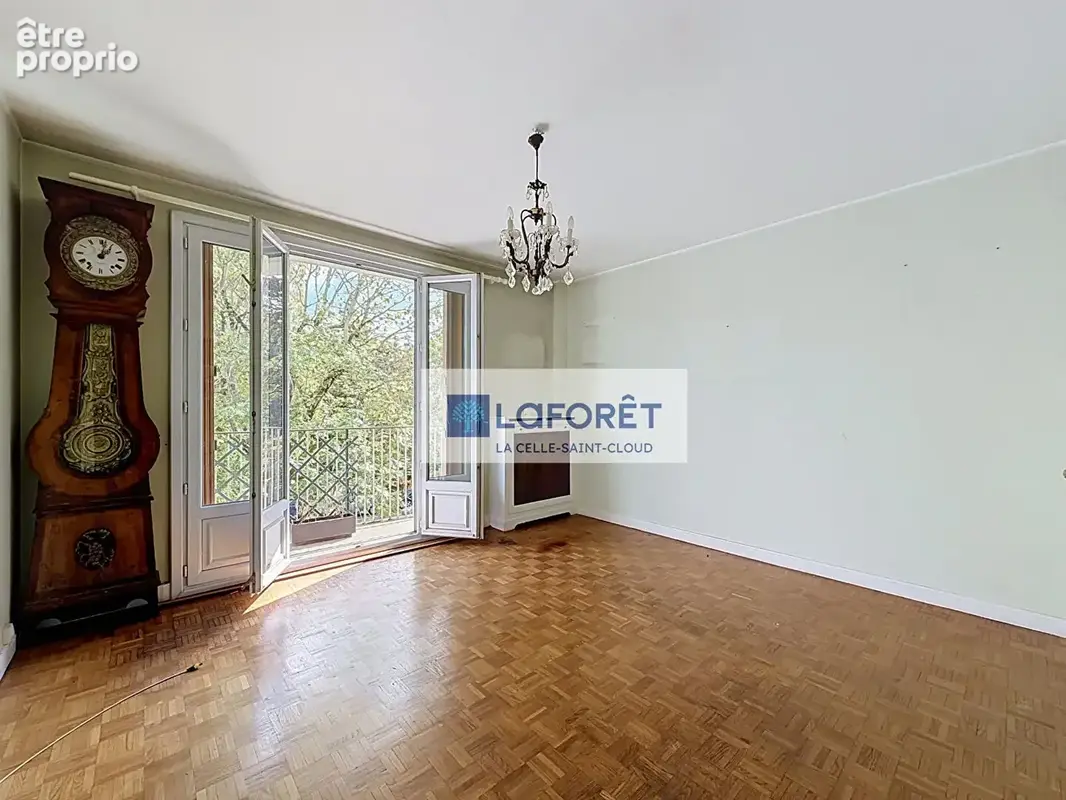 Photo Appartement à La Celle-Saint-Cloud au prix de 245 000€
