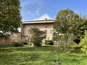 Maison à LA CHAPELLE-DE-GUINCHAY