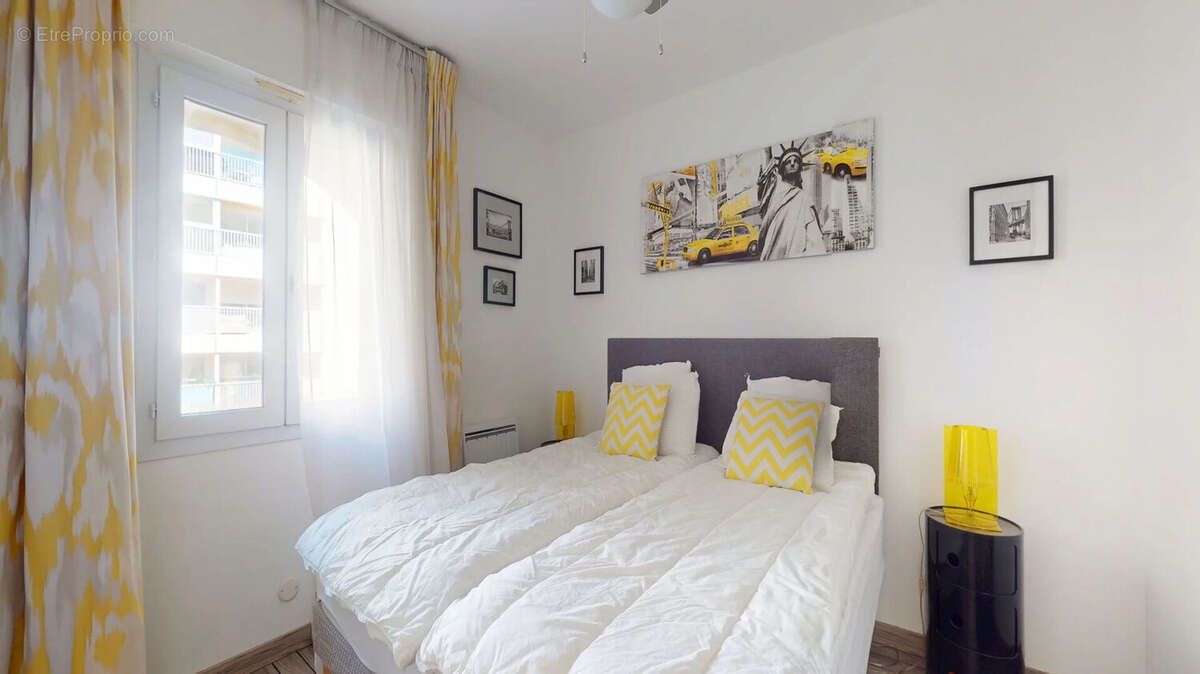 Appartement à FREJUS
