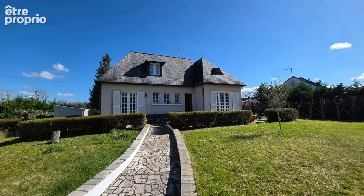 Photo 1 - Maison à BAUGE