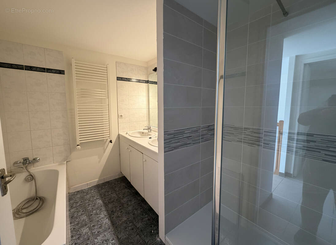 Maison à vendre à Talence - 4 pièces, 3 chambres, très bon état - photo 9