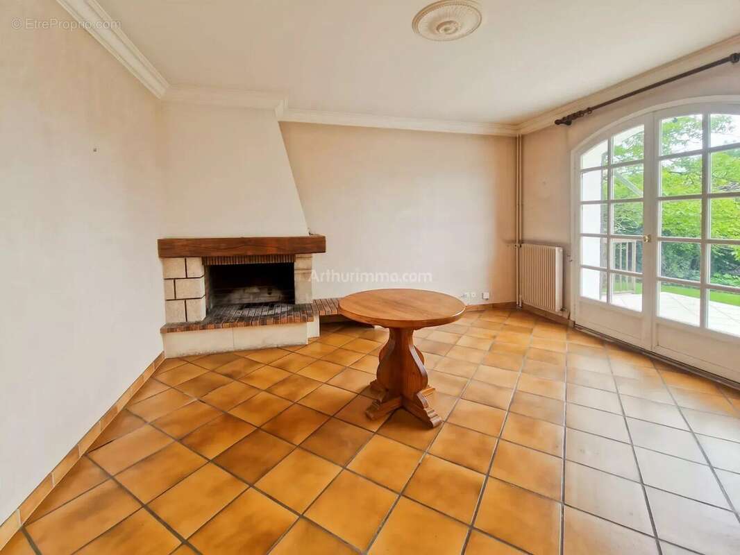 Maison à CARNETIN