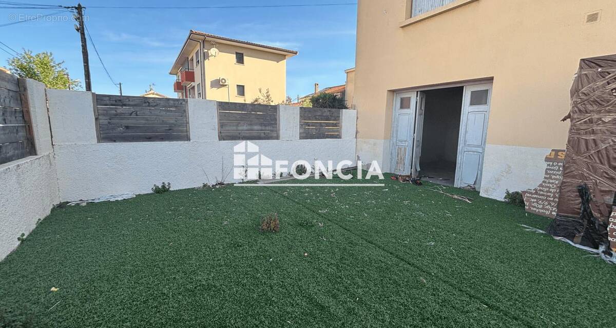 Parking à PERPIGNAN