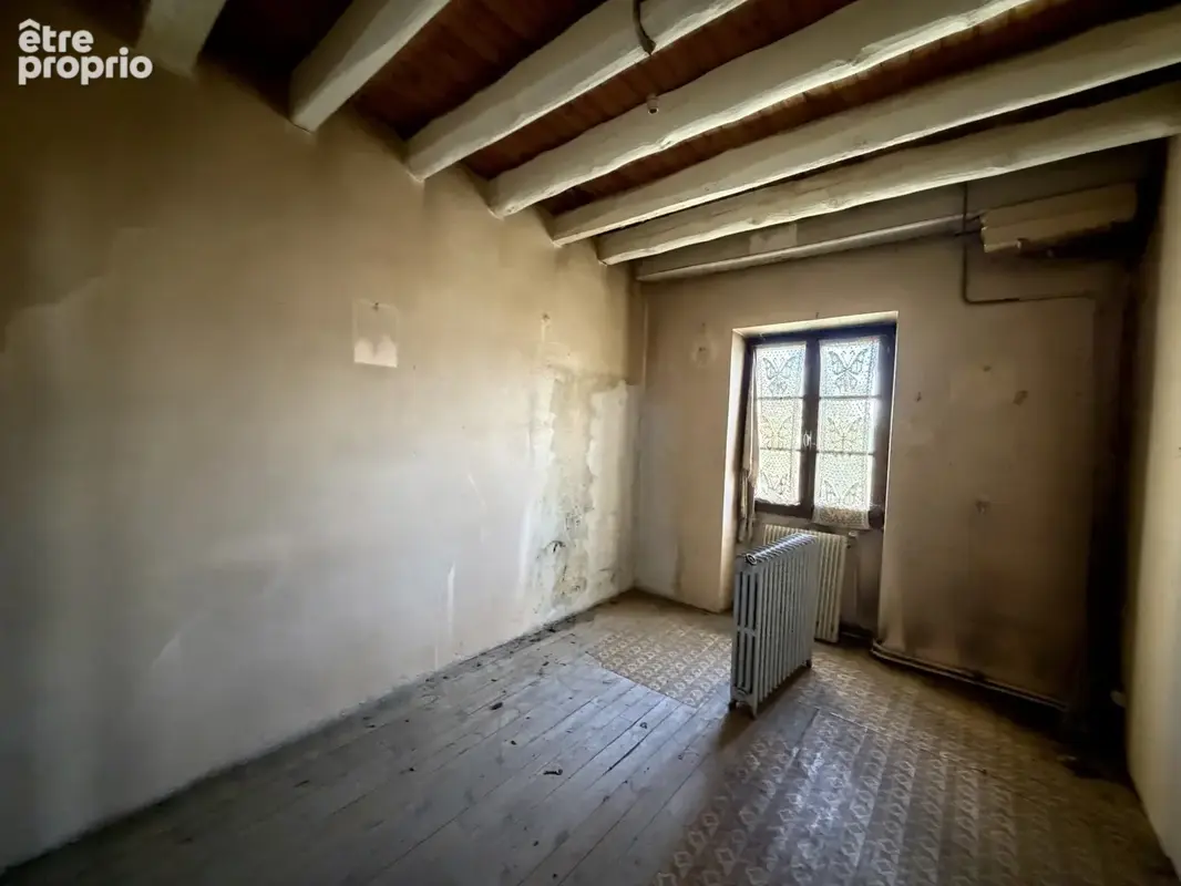 EXCLUSIVITE 144 : GR 65, Ancienne maison d'habitation à rénover sur l 'Aubrac. - photo 30