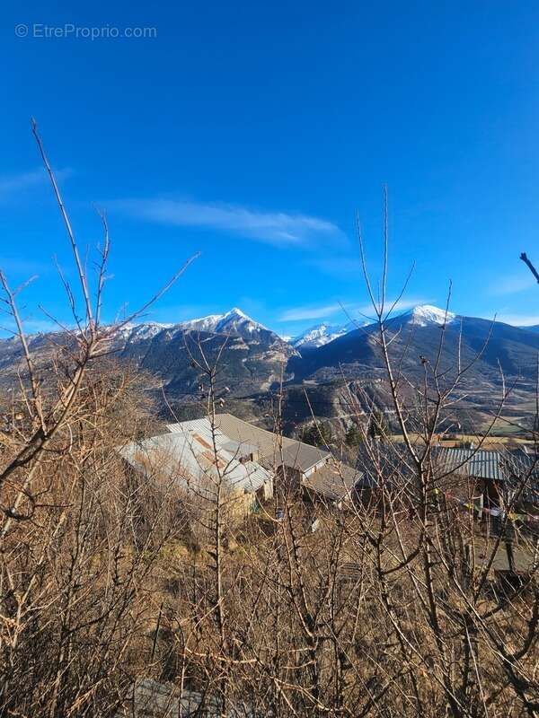 Maison à CHATEAUROUX-LES-ALPES