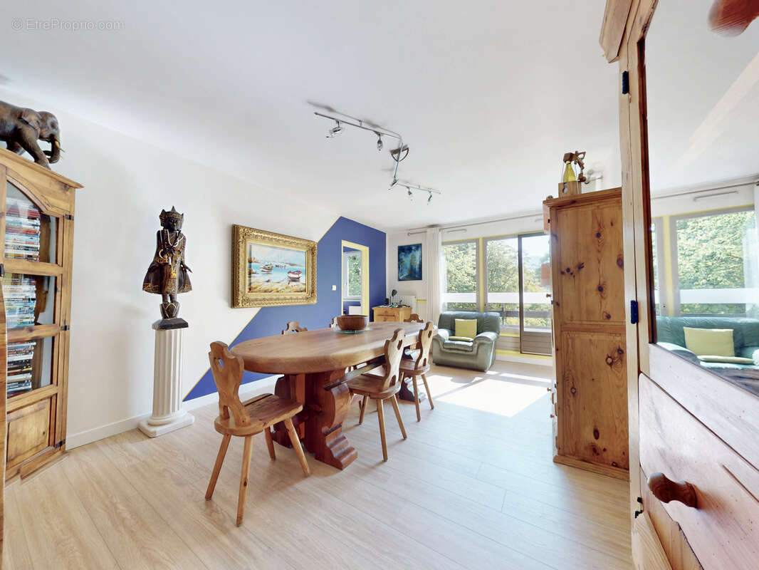 T4 de 80 m2 avec balcon, cave, garage et rénovation énergétique financée   Annecy - 'L'Artiste' - photo 10