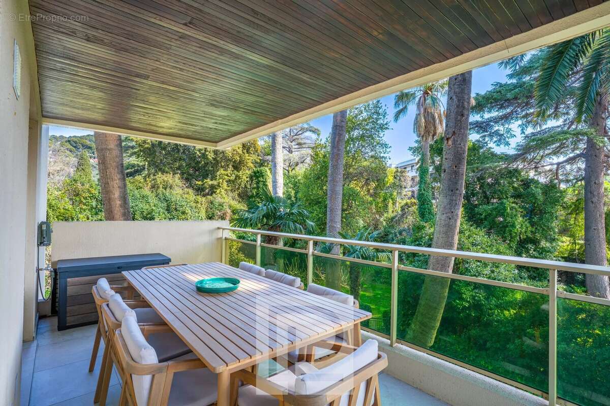 Appartement à CANNES