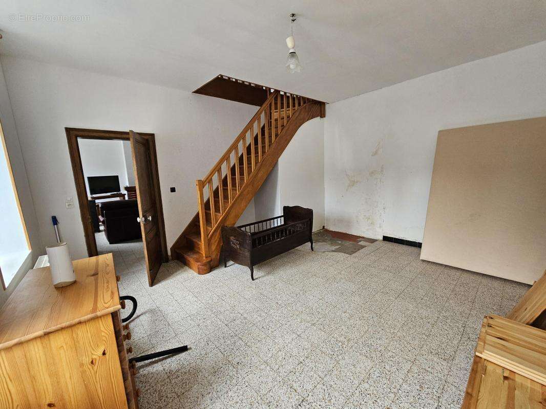 Maison à LESQUIELLES-SAINT-GERMAIN