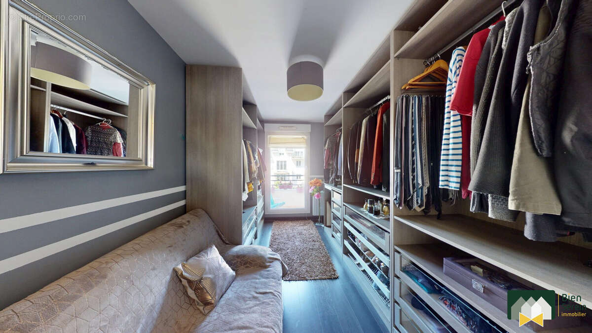 Appartement à LEVES