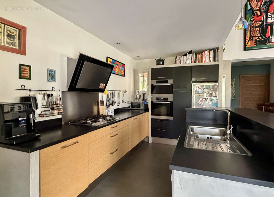 Maison à BOUC-BEL-AIR