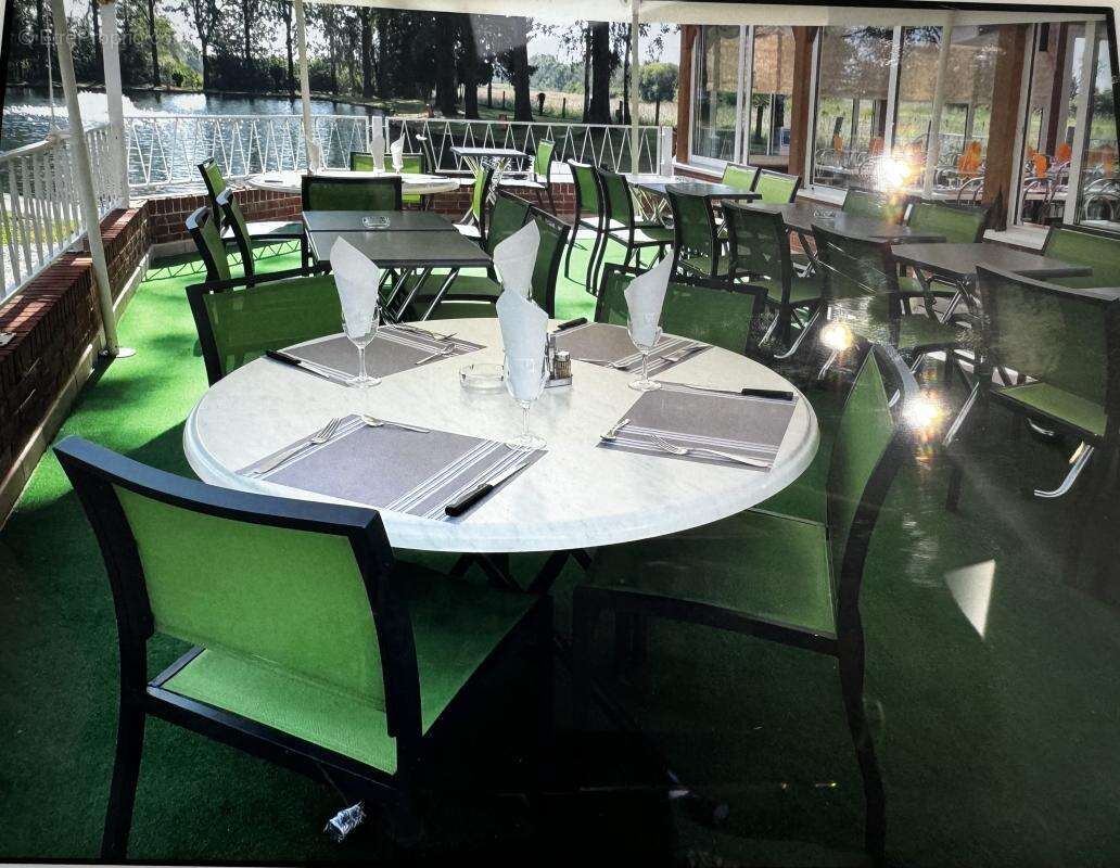 Commerce à ESCAUTPONT