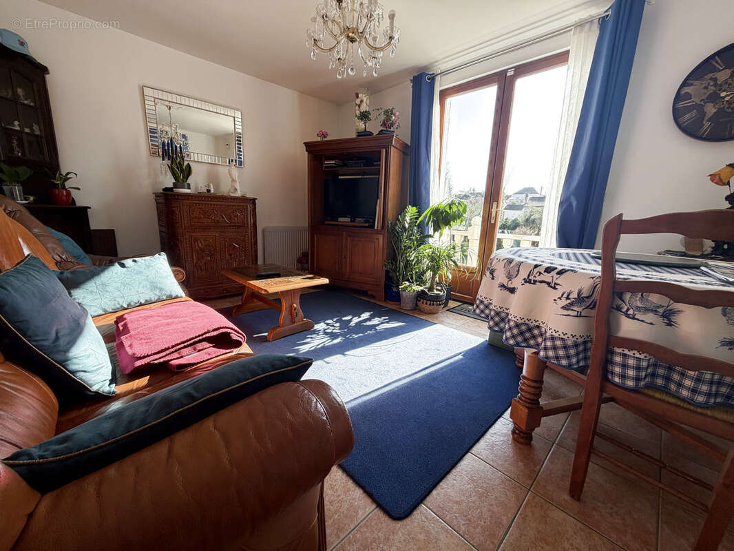 A Mortefontaine, une maison individuelle élevée sur sous-sol total - photo 2