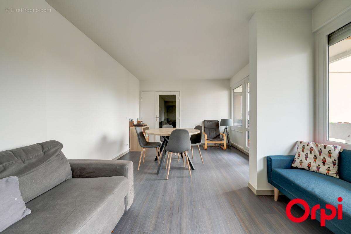 Appartement à VILLEURBANNE