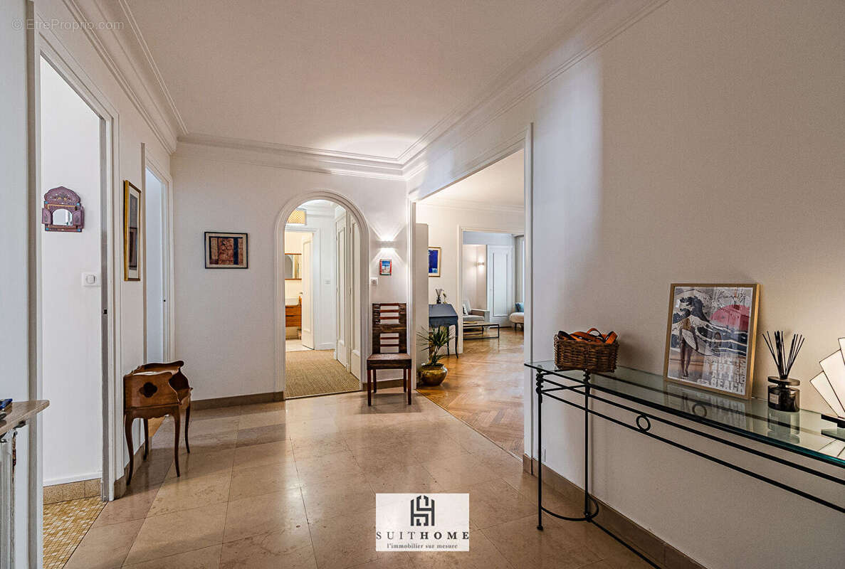 Joli appartement coeur quartier Préfecture. - photo 3