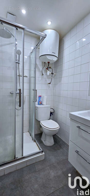 Photo 8 - Appartement à PARIS-18E