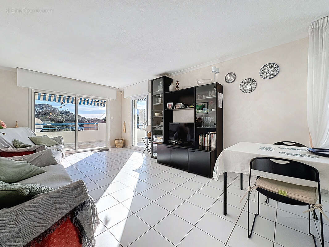 Appartement à SAINT-RAPHAEL