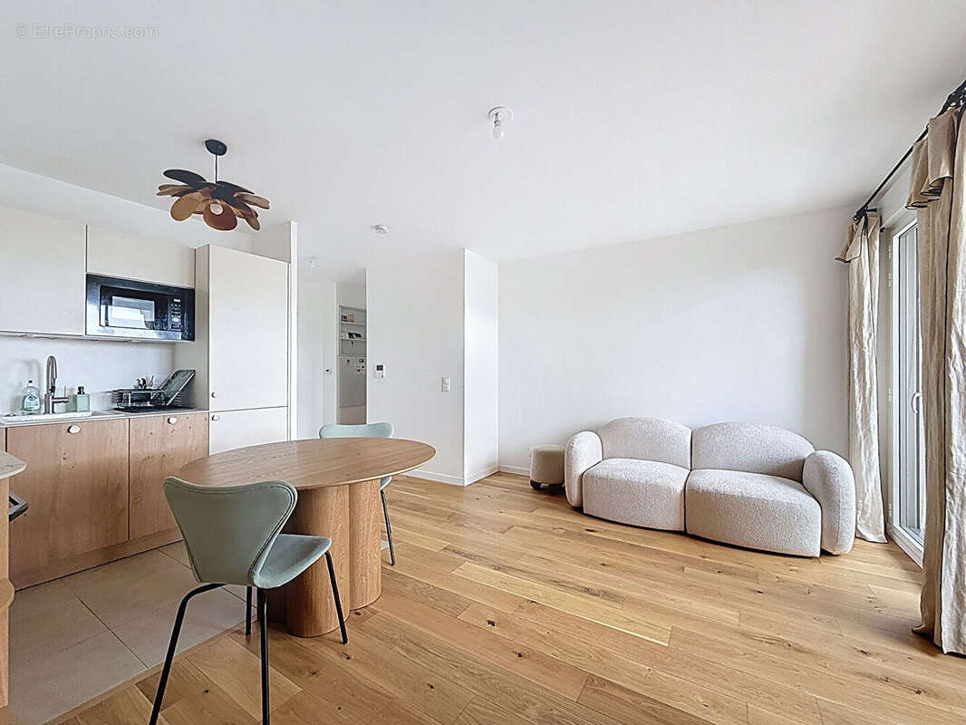 Appartement à LE PLESSIS-ROBINSON