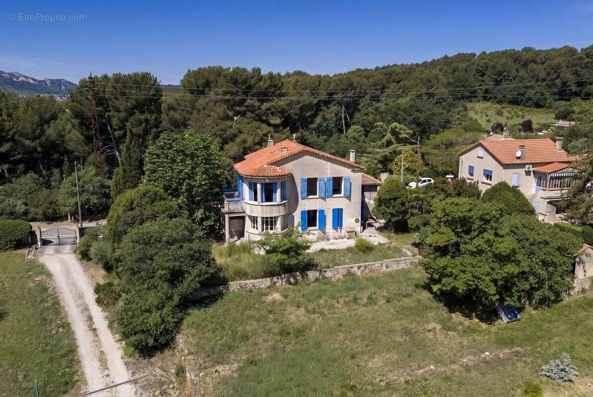 Maison à AUBAGNE
