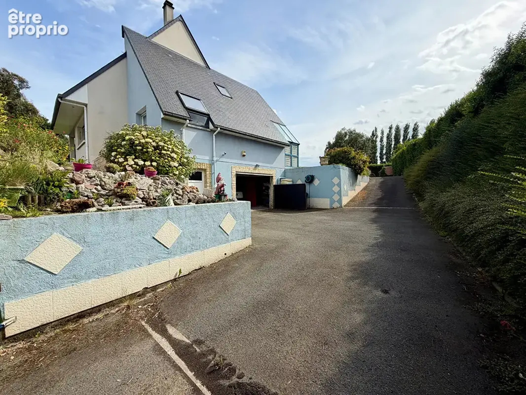 Maison d'architecte 170 m²  4 Chambres avec 2 suites parentales dont 1 de plain pied - photo 3