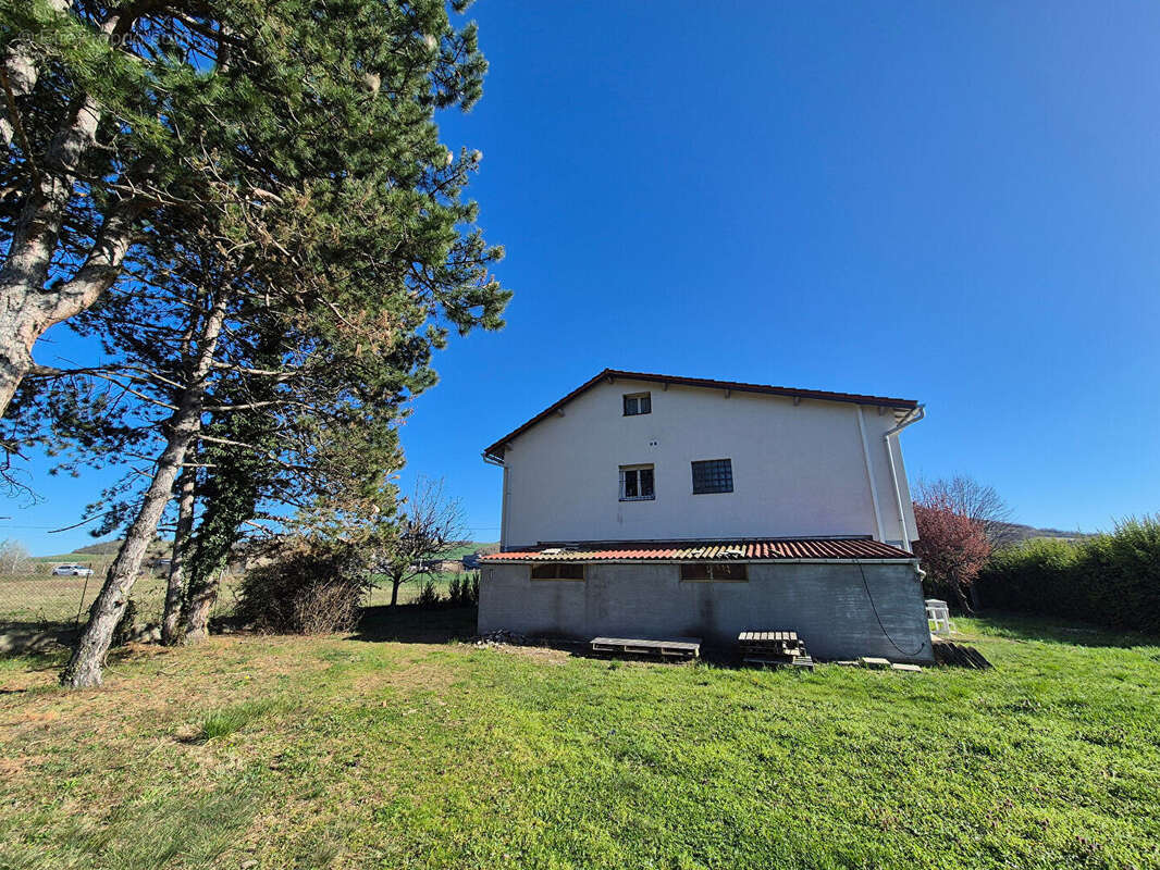 Maison à PONT-DU-CHATEAU