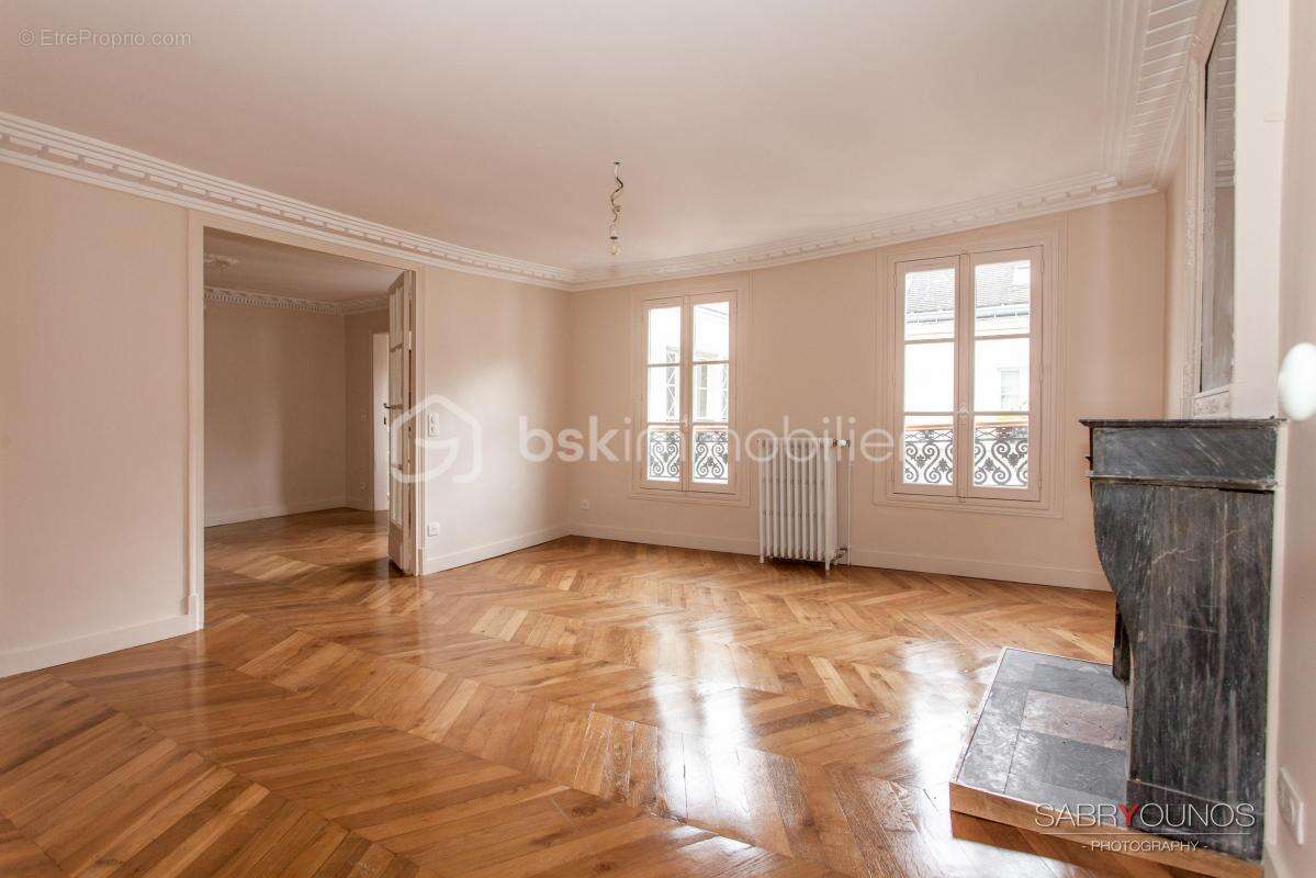 Appartement 107 m² à Paris-7e  - photo 17