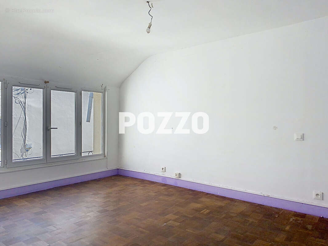 Maison à SAINT-VAAST-LA-HOUGUE