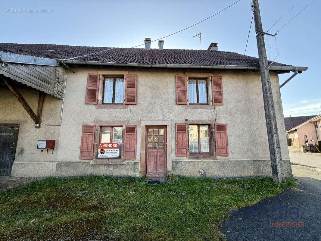 Maison à BUC