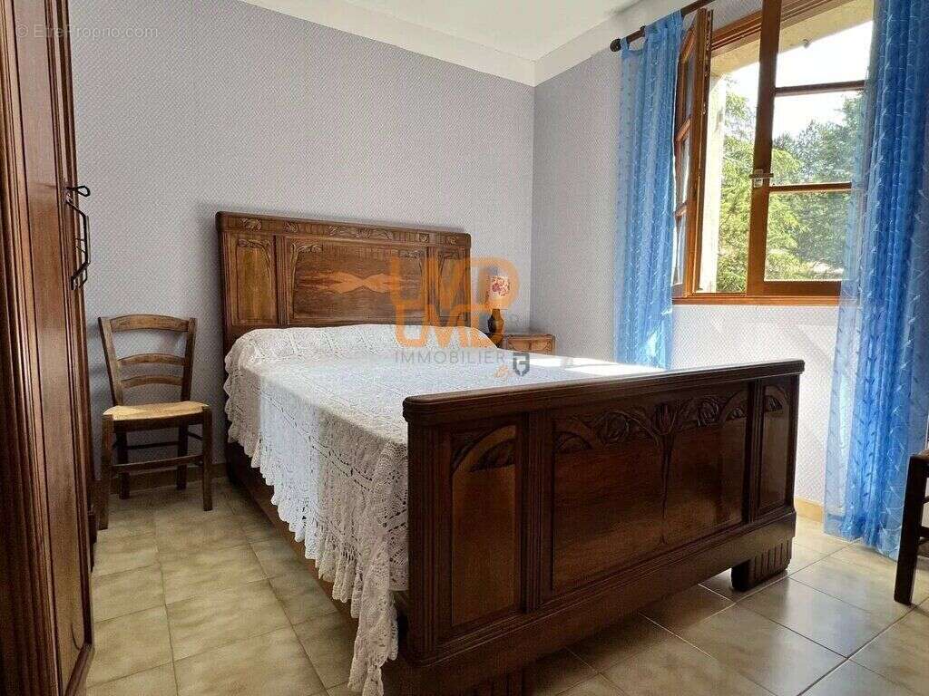 Maison à RUOMS