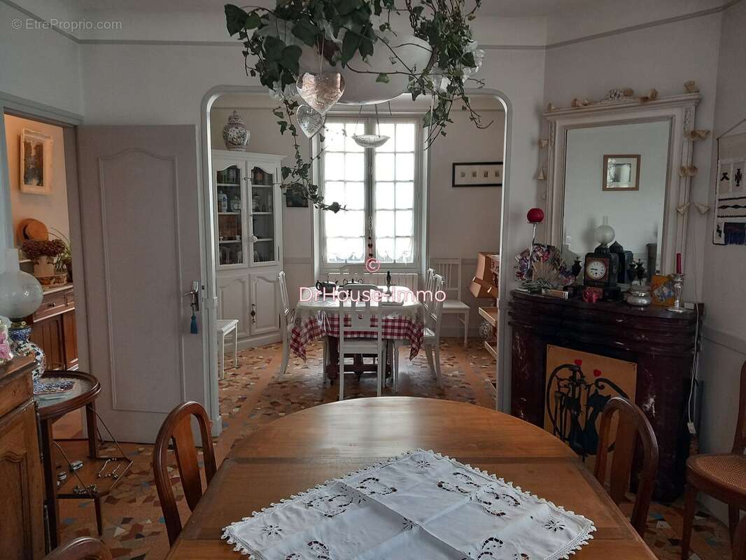 Maison à LA CHATRE-LANGLIN