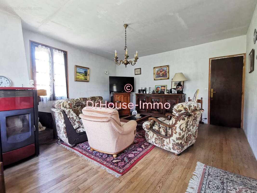 Maison à ENCAUSSE-LES-THERMES