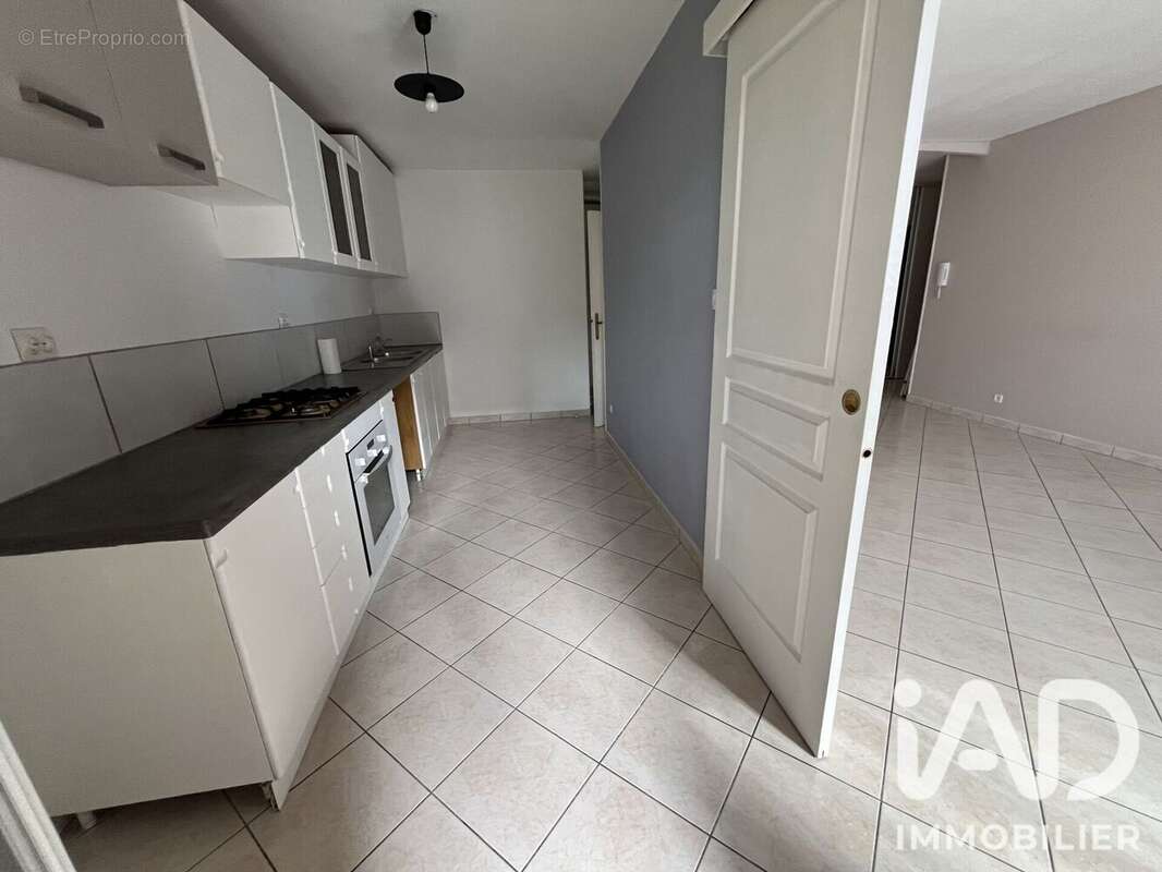 Appartement 66 m² à Evreux  - photo 2