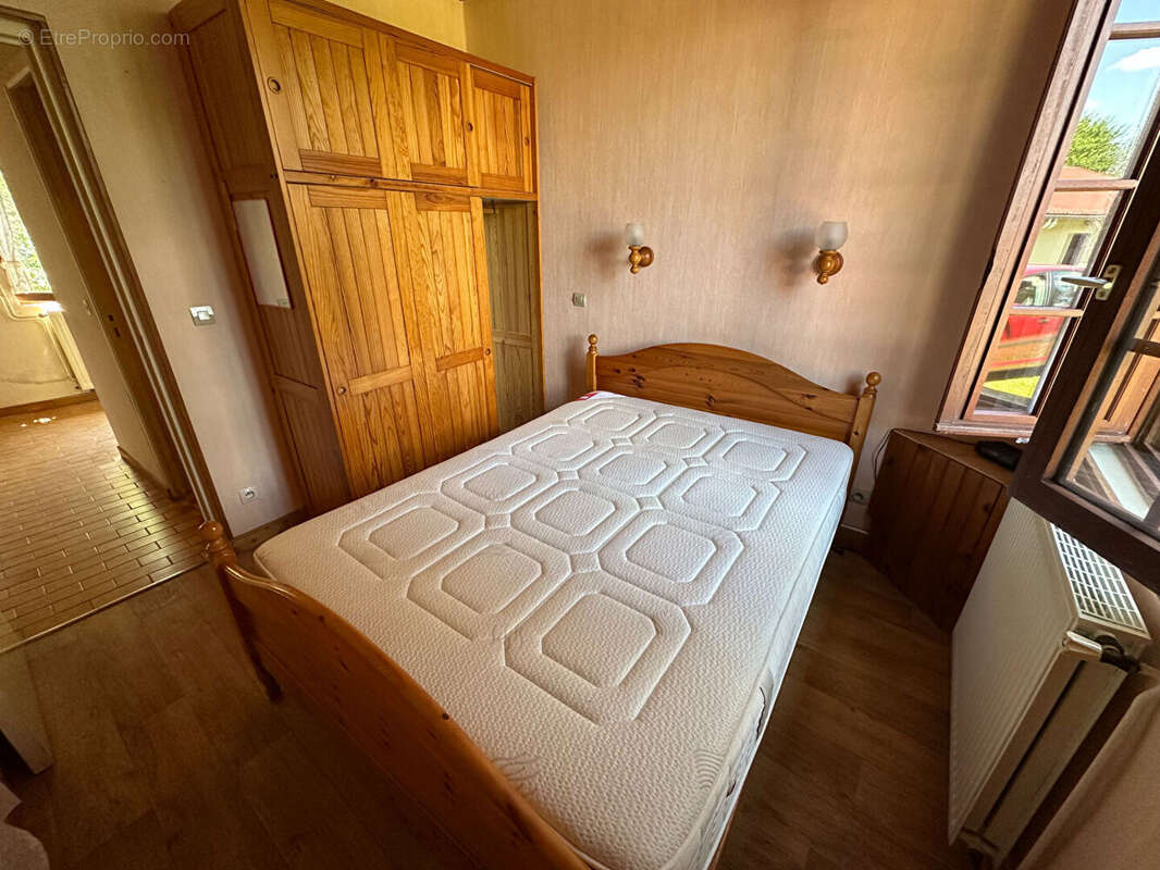 Maison à BELLOU-SUR-HUISNE