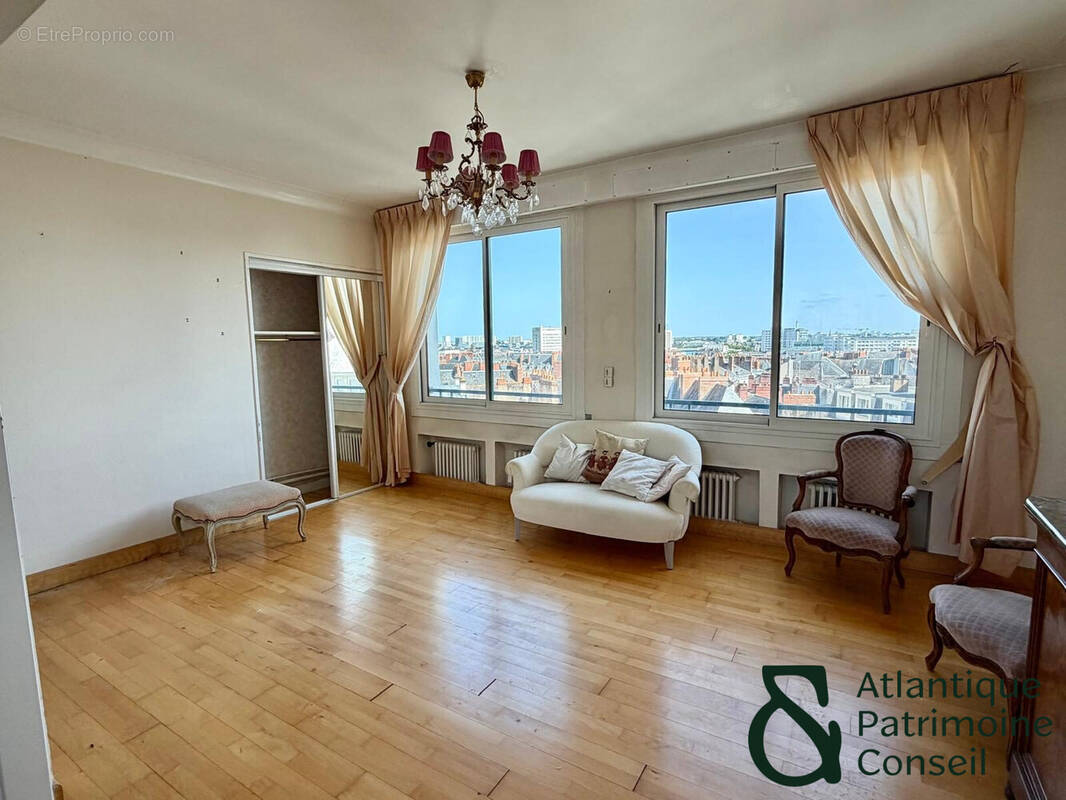 Appartement à NANTES