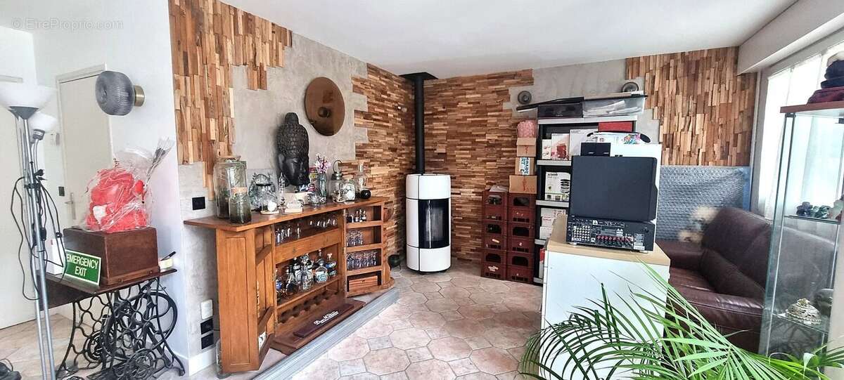 Maison à BROU-SUR-CHANTEREINE