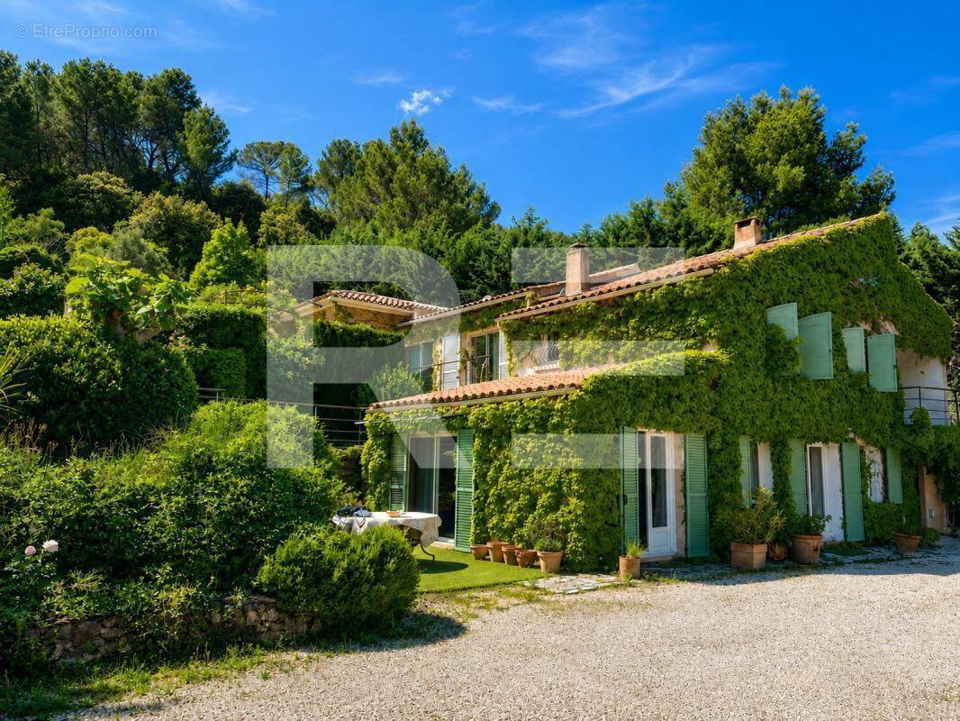 Maison à AURIOL