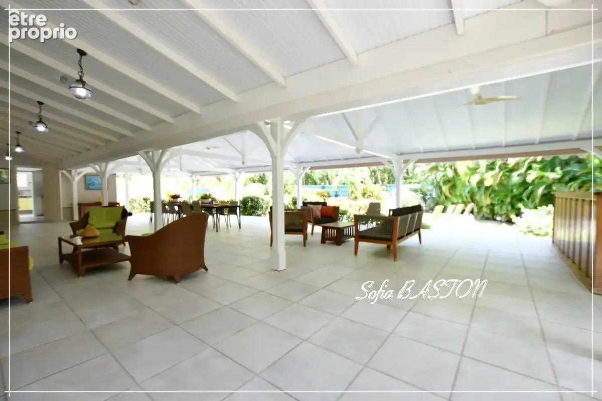 Sainte-Anne Plage – Villa T7 de 220 m²hab.+ 231m2 de terrasses - Piscine - bungalows annexes– Terrain 1 409 m² – Martinique (972 - photo 9