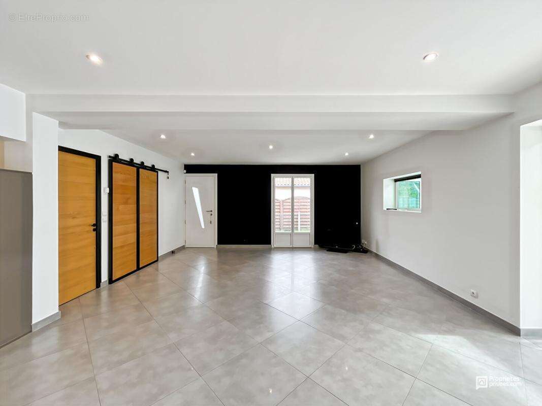 Maison à SAINT-MEDARD-EN-JALLES