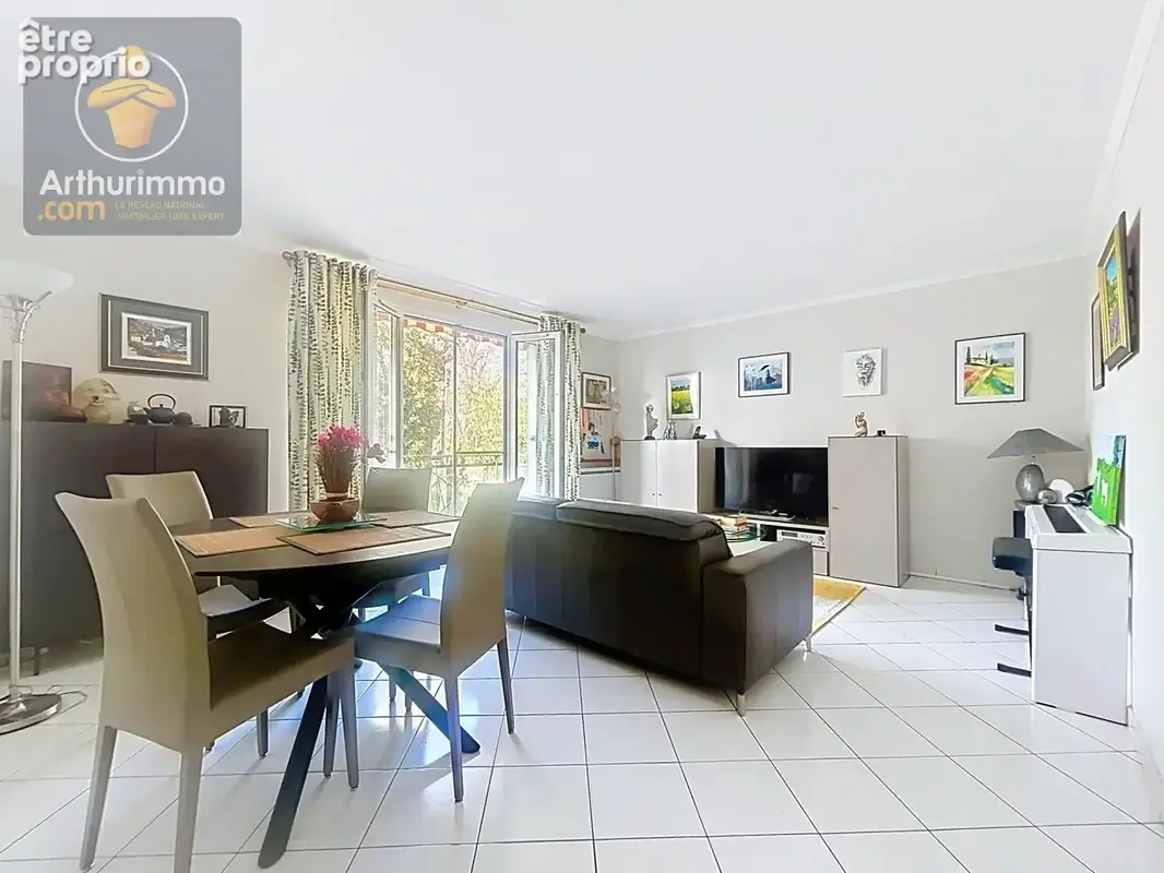 Appartement à YERRES