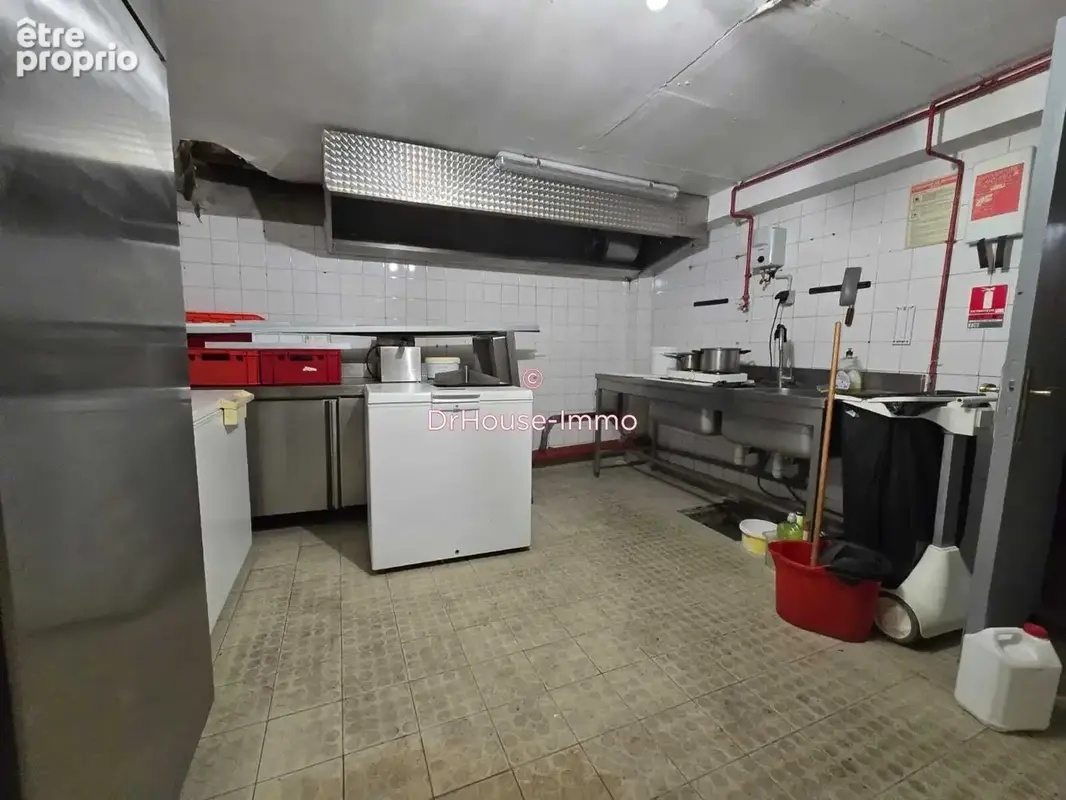 Commerce 128 m² à vendre à Compiegne (60200) - photo 15