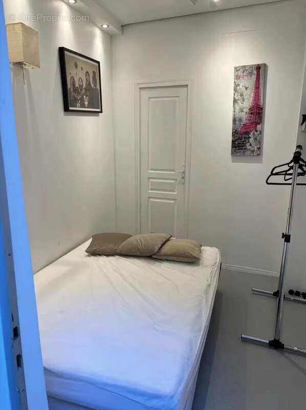 Commerce à PARIS-3E