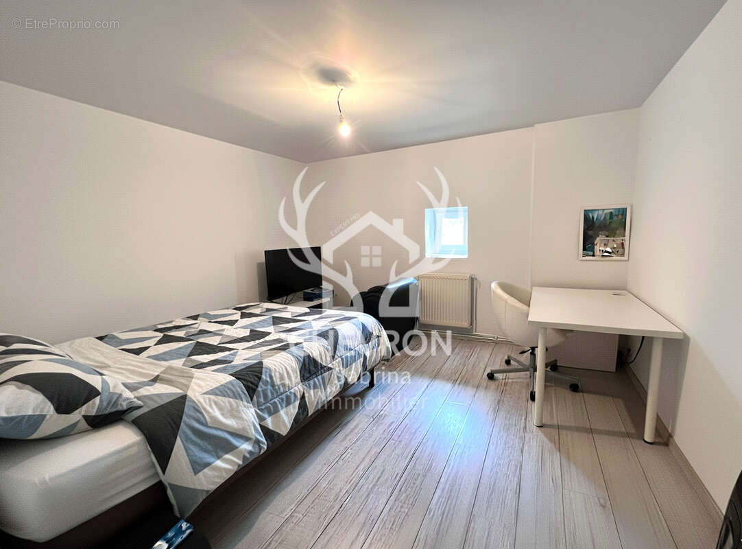 Maison à DOM-LE-MESNIL