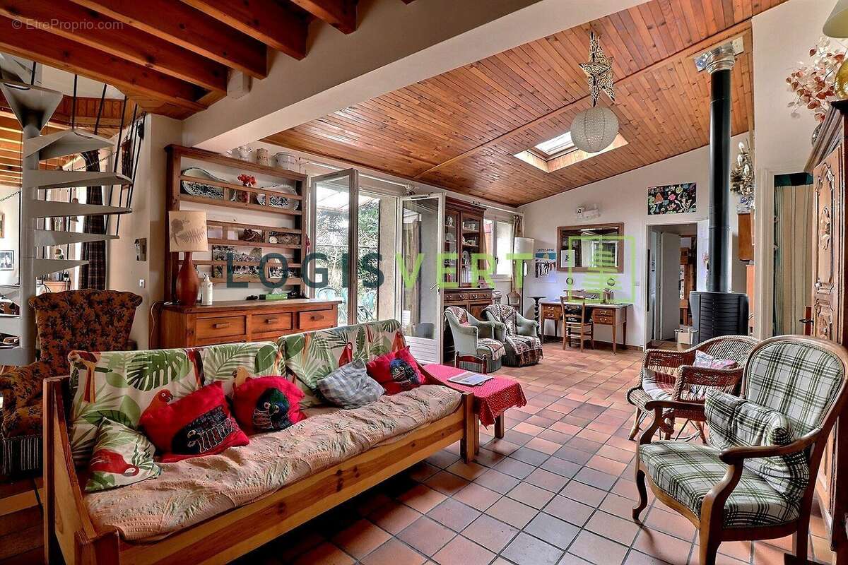 Maison à GIF-SUR-YVETTE