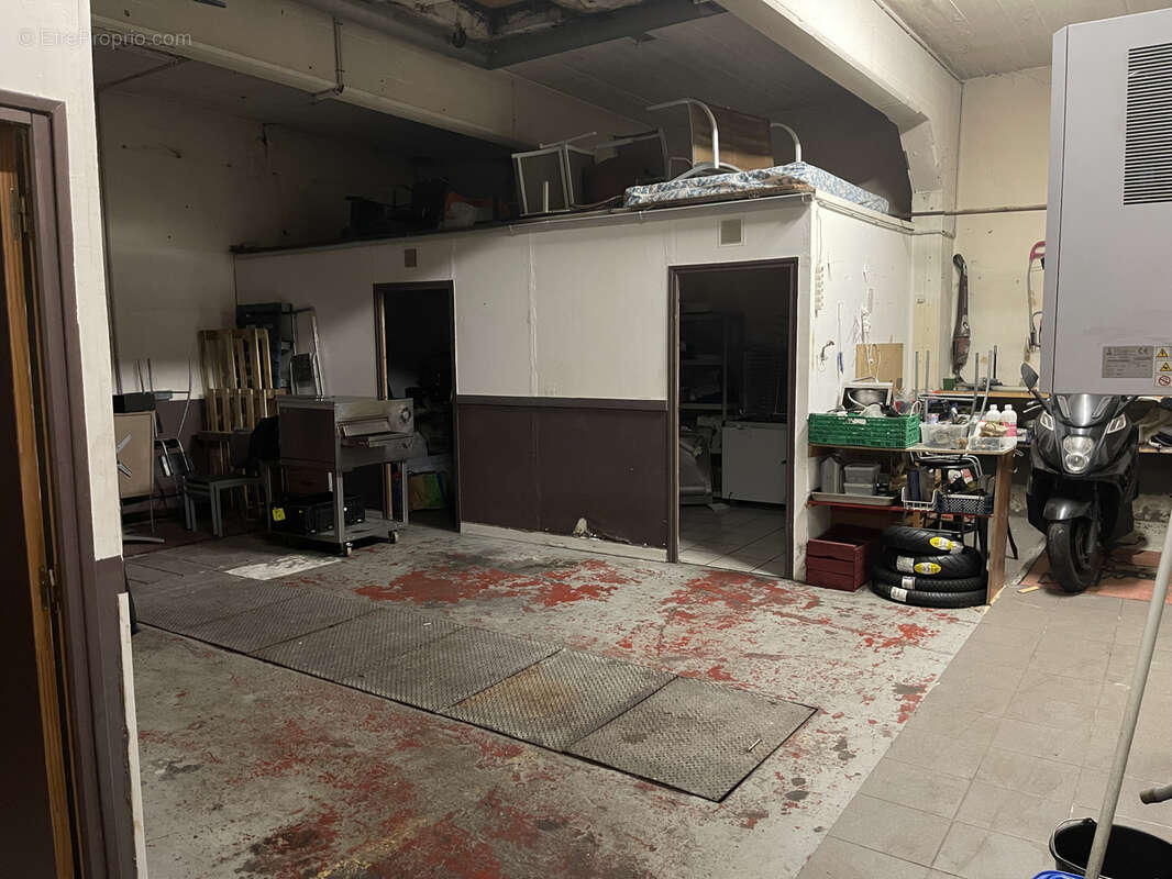 Commerce à CARCASSONNE