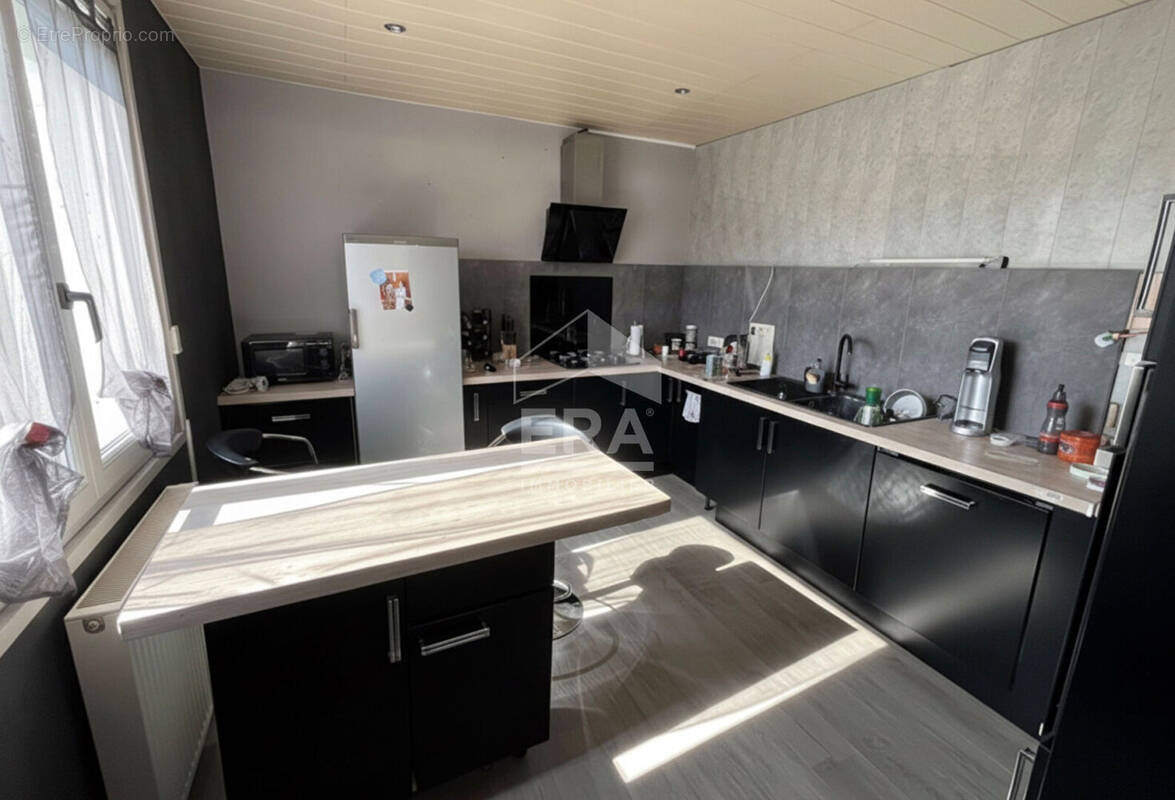 Maison à PIERREFONTAINE-LES-VARANS