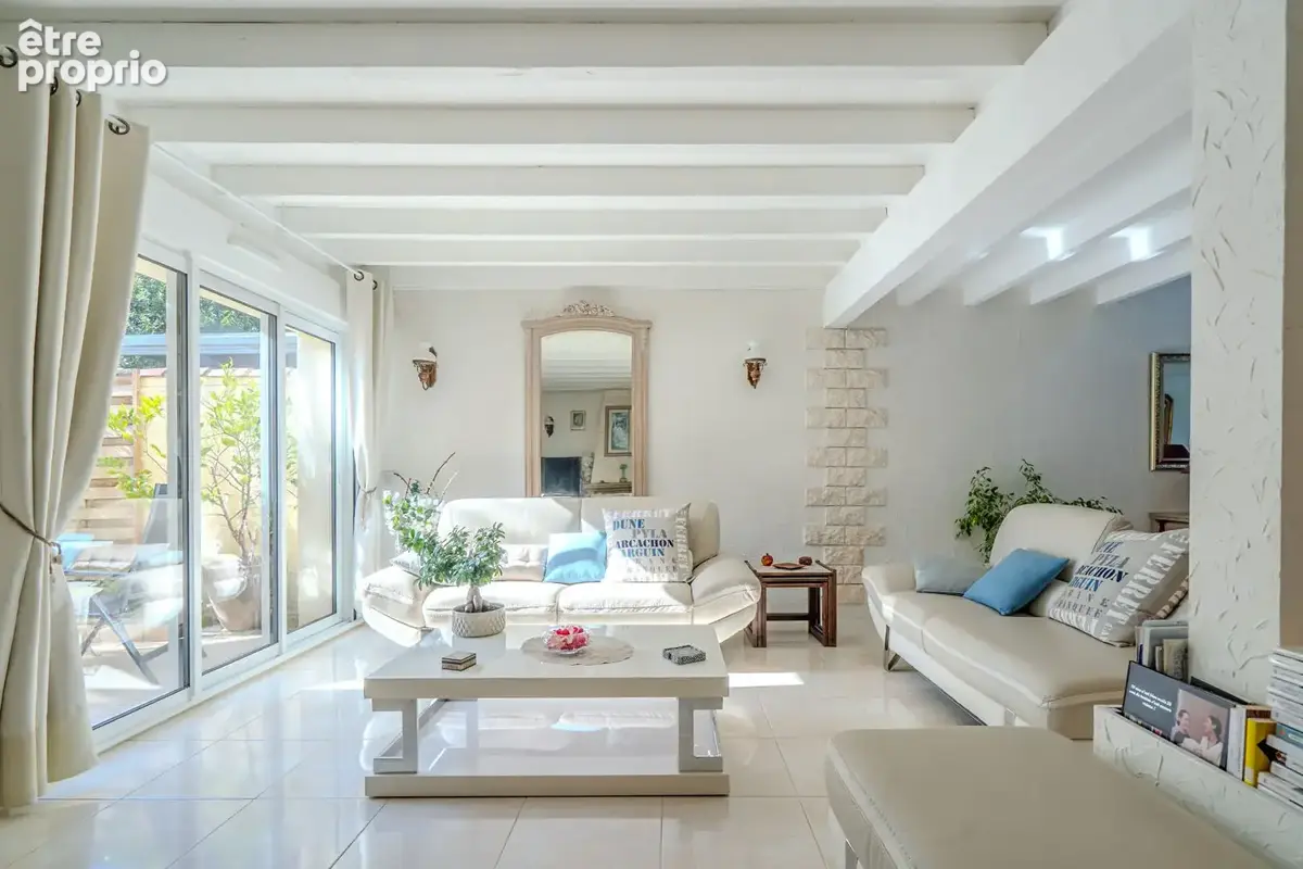 Bas Floirac / Bordeaux - Maison de 200 m² avec jardin et garage - photo 3