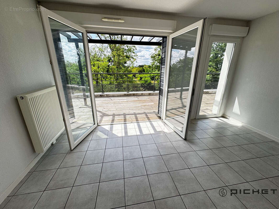 Appartement à LE BOUSCAT