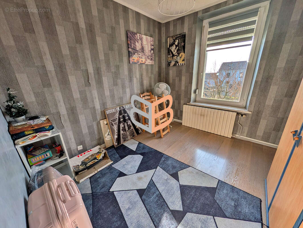 Maison 111 m² à Crusnes  - photo 5