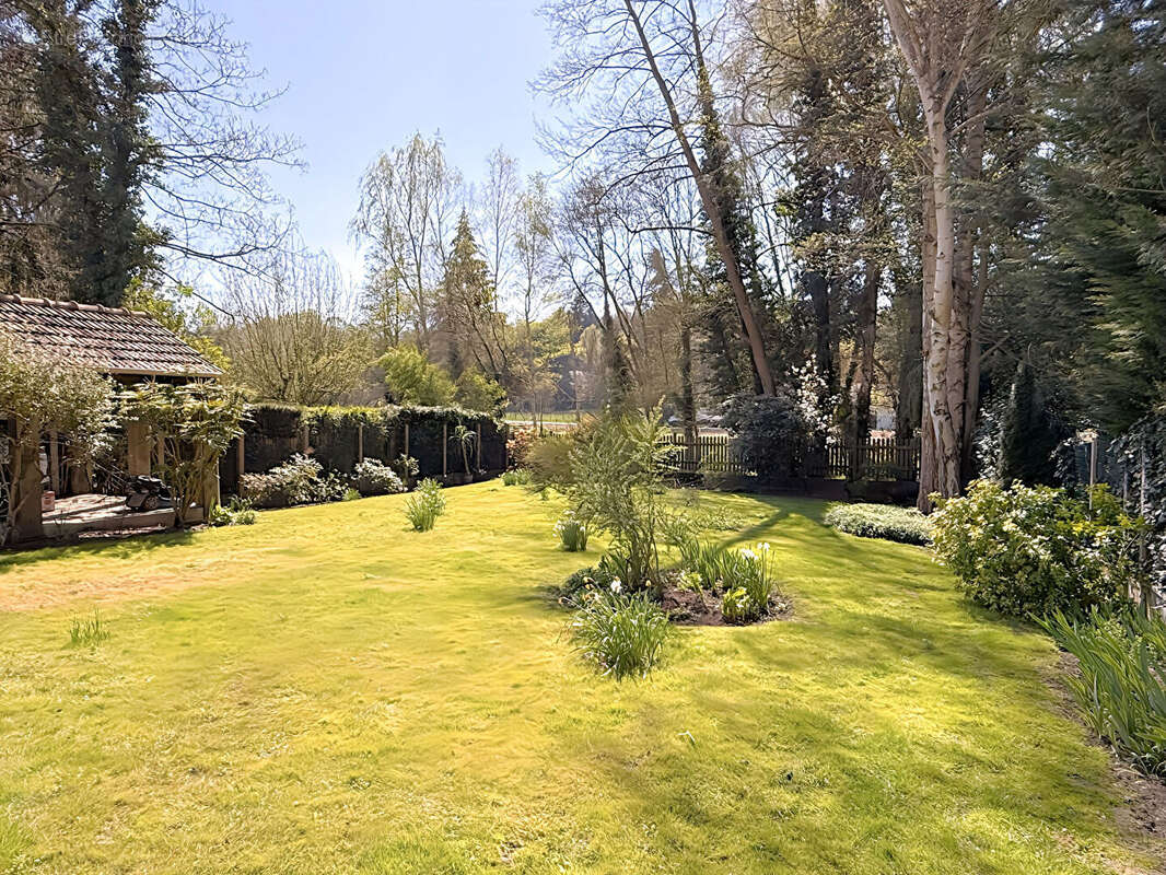 Maison à JOUY-EN-JOSAS