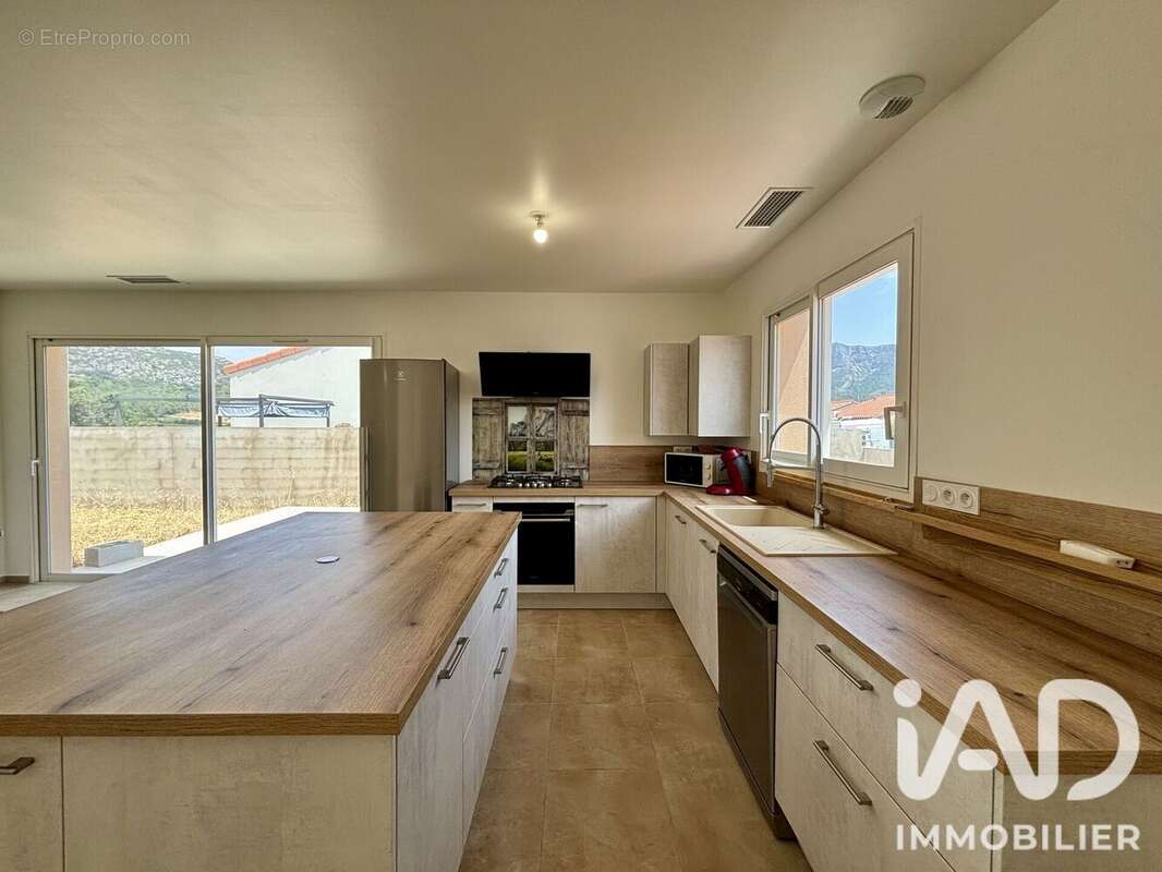 Maison 70 m² à Tautavel  - photo 2