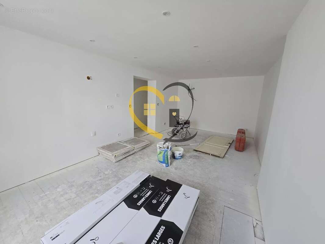 Appartement à LES AIX-D&#039;ANGILLON